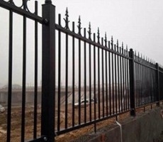 锌钢护栏和不锈钢栏杆的区别