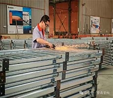 以匠心铸钢构事业    以科技筑建筑未来